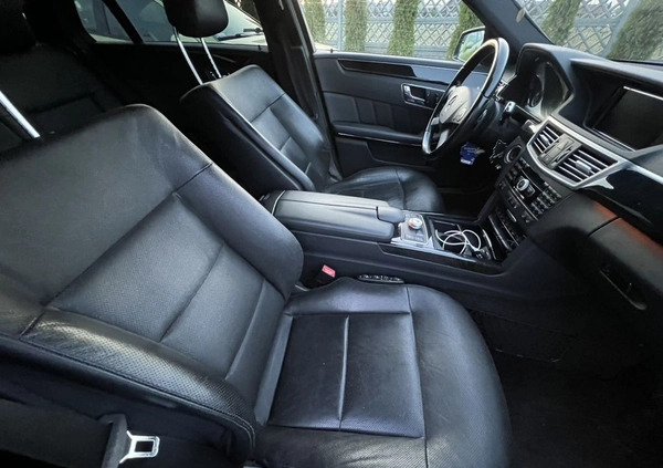 Mercedes-Benz Klasa E cena 41900 przebieg: 223000, rok produkcji 2010 z Koło małe 172